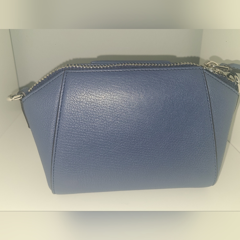 Givenchy Navy Nano Antigona Bag - Picture 7 of 16